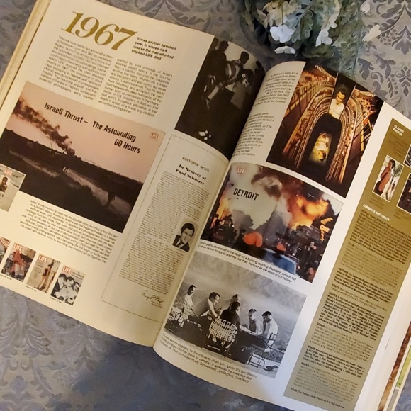 Book - Picture 4 of 4